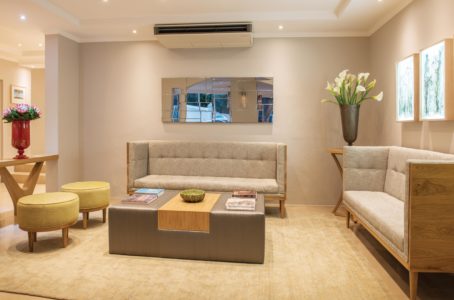 Cape Town Hollow Reception Lounge 1