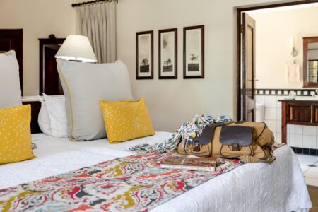 Perrys Bridge Accommodation Deluxe Room 3