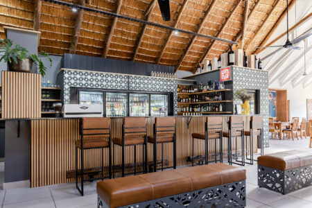 Hippo Hollow Restaurant 4