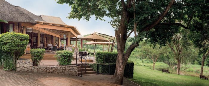 Hippo Hollow Restaurant 3