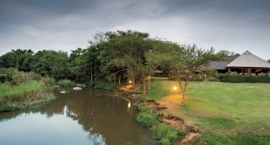 Hippo Hollow Restaurant 10